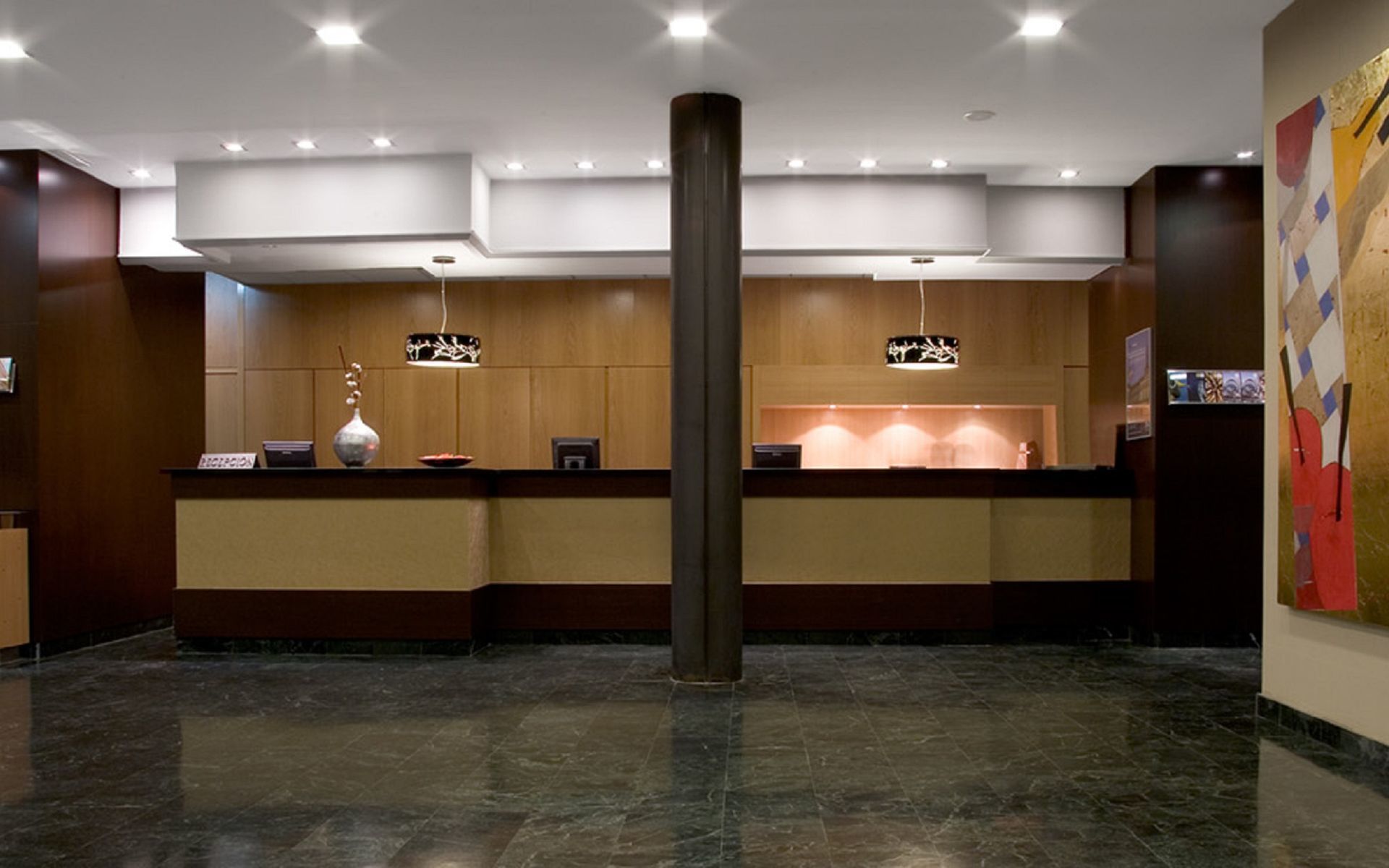 Hotel H10 Puerta De Alcalá Madri